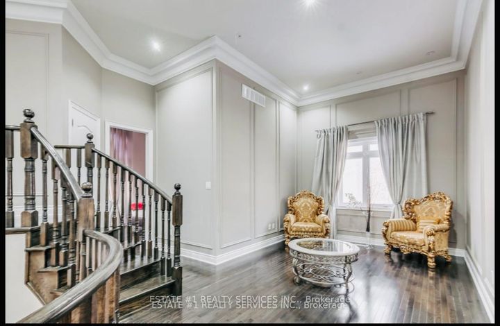 Photo 20 at 4 Agincourt Circle, Credit Valley, Brampton