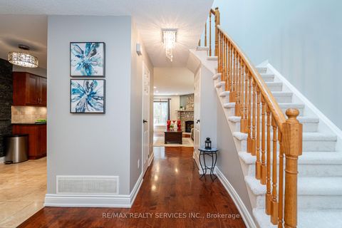 Photo 6 at 1160 Mccraney Street E, CP College Park, Oakville