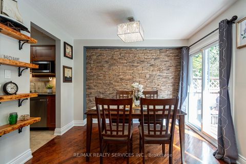 Photo 14 at 1160 Mccraney Street E, CP College Park, Oakville