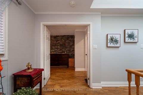 Photo 24 at 1160 Mccraney Street E, CP College Park, Oakville