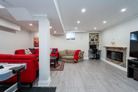 Photo 41 at 1160 Mccraney Street E, CP College Park, Oakville