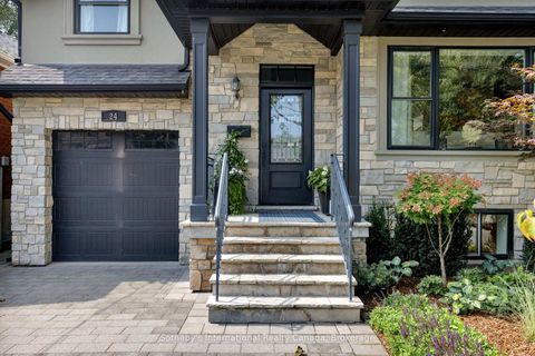 Photo 1 at 24 Parkview Heights, Cliffside, Toronto