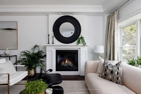 Photo 4 at 24 Parkview Heights, Cliffside, Toronto