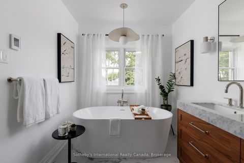 Photo 21 at 24 Parkview Heights, Cliffside, Toronto