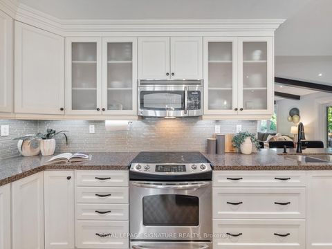 Photo 10 at 345 Flagstone Terrace, Rouge E10, Toronto