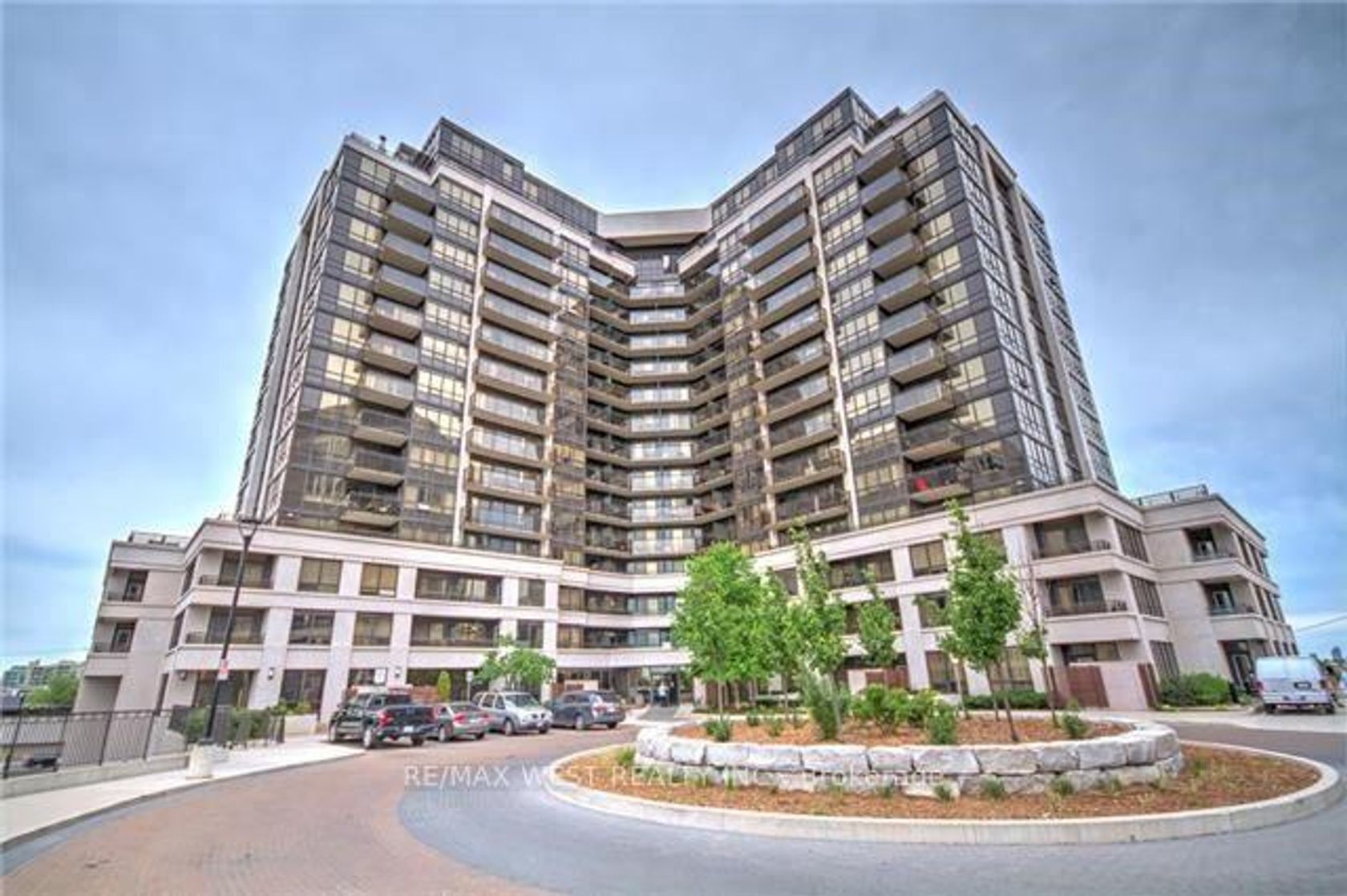 410 - 1060 Sheppard Avenue, York University Heights, Toronto 