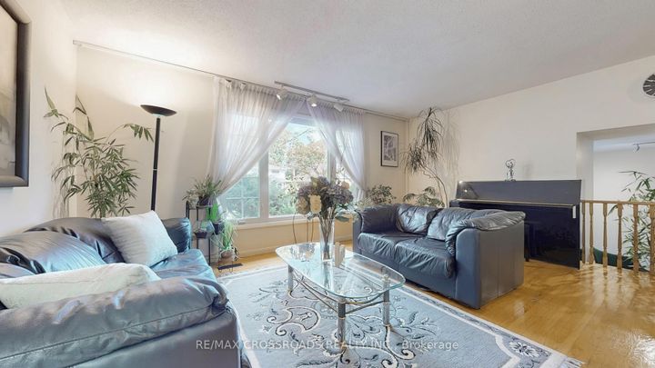 Photo 4 at 218 Kingslake Road, Don Valley Village, Toronto