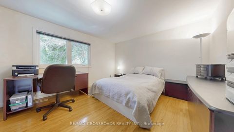 Photo 17 at 218 Kingslake Road, Don Valley Village, Toronto
