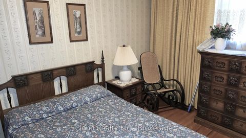 Photo 12 at 214 Fairglen Avenue, L'Amoreaux, Toronto Photo 12 at 214 Fairglen Avenue, L'Amoreaux, Toronto