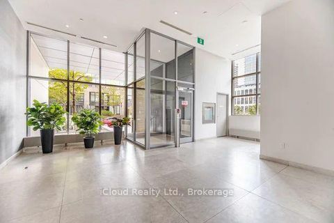 Photo 2 at 1015 - 25 Telegram Mews, Waterfront Communities C1, Toronto