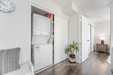 Photo 24 at 1015 - 25 Telegram Mews, Waterfront Communities C1, Toronto