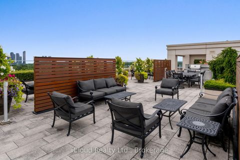 Photo 34 at 714 - 1 Old Mill Drive, Swansea, Toronto