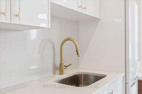 Photo 11 at 101 - 3285 Carding Mill Trail, GO Glenorchy, Oakville