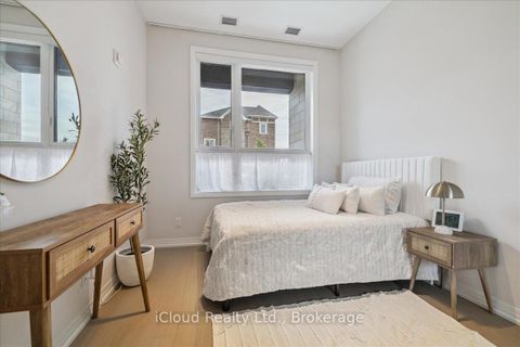 Photo 13 at 101 - 3285 Carding Mill Trail, GO Glenorchy, Oakville