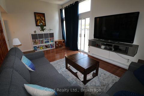 Photo 10 at 57 John Cabot Way, Jane Heights, Toronto