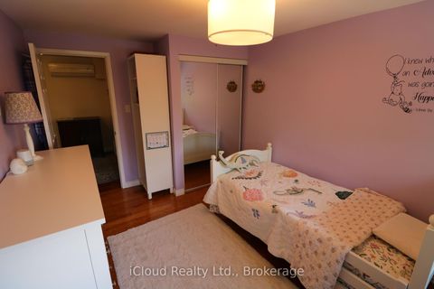 Photo 18 at 57 John Cabot Way, Jane Heights, Toronto