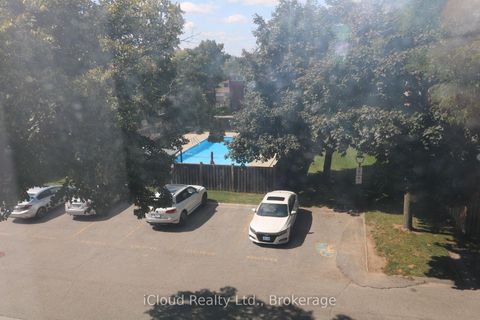 Photo 30 at 57 John Cabot Way, Jane Heights, Toronto