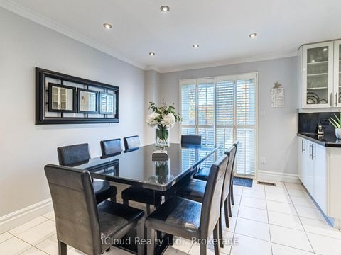 Photo 6 at 54 Embassy Drive, East Woodbridge, Vaughan