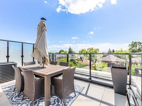 Photo 15 at 1 - 861 Sheppard Avenue W, Clanton Park, Toronto