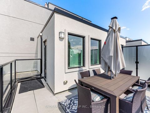 Photo 17 at 1 - 861 Sheppard Avenue W, Clanton Park, Toronto