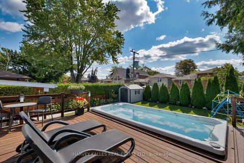 Photo 25 at 81 Summitcrest Drive, Richview, Toronto