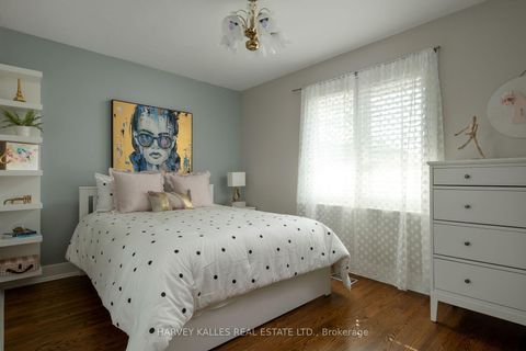 Photo 26 at 81 Summitcrest Drive, Richview, Toronto
