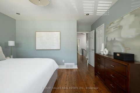 Photo 33 at 81 Summitcrest Drive, Richview, Toronto