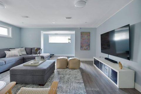 Photo 37 at 81 Summitcrest Drive, Richview, Toronto
