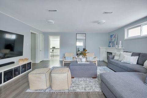 Photo 38 at 81 Summitcrest Drive, Richview, Toronto