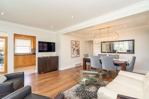 Photo 5 at 63 Allonsius Drive, West Deane, Toronto