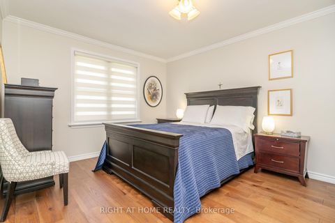 Photo 9 at 63 Allonsius Drive, West Deane, Toronto