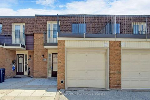 Photo 0 at 314 Sprucewood Court, L'Amoreaux, Toronto