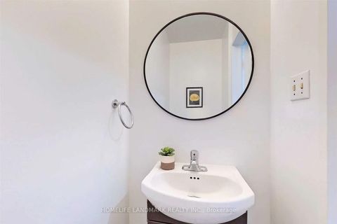 Photo 7 at 314 Sprucewood Court, L'Amoreaux, Toronto