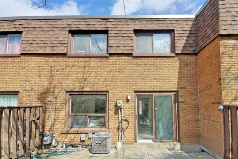 Photo 25 at 314 Sprucewood Court, L'Amoreaux, Toronto