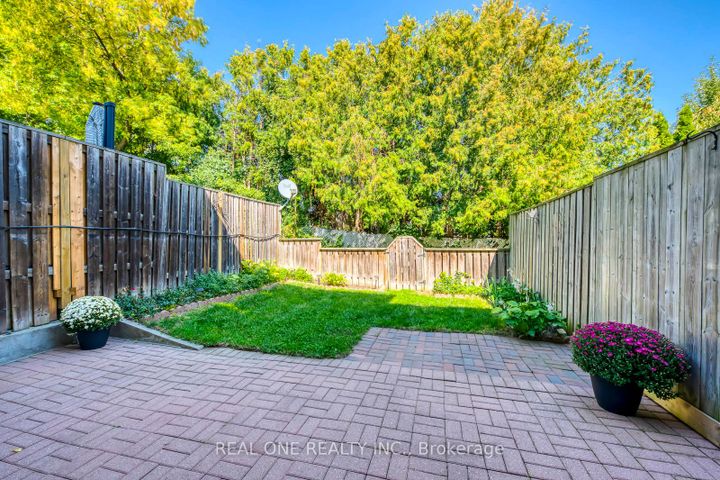 Photo 43 at 3291 FIELDGATE Drive, Applewood, Mississauga