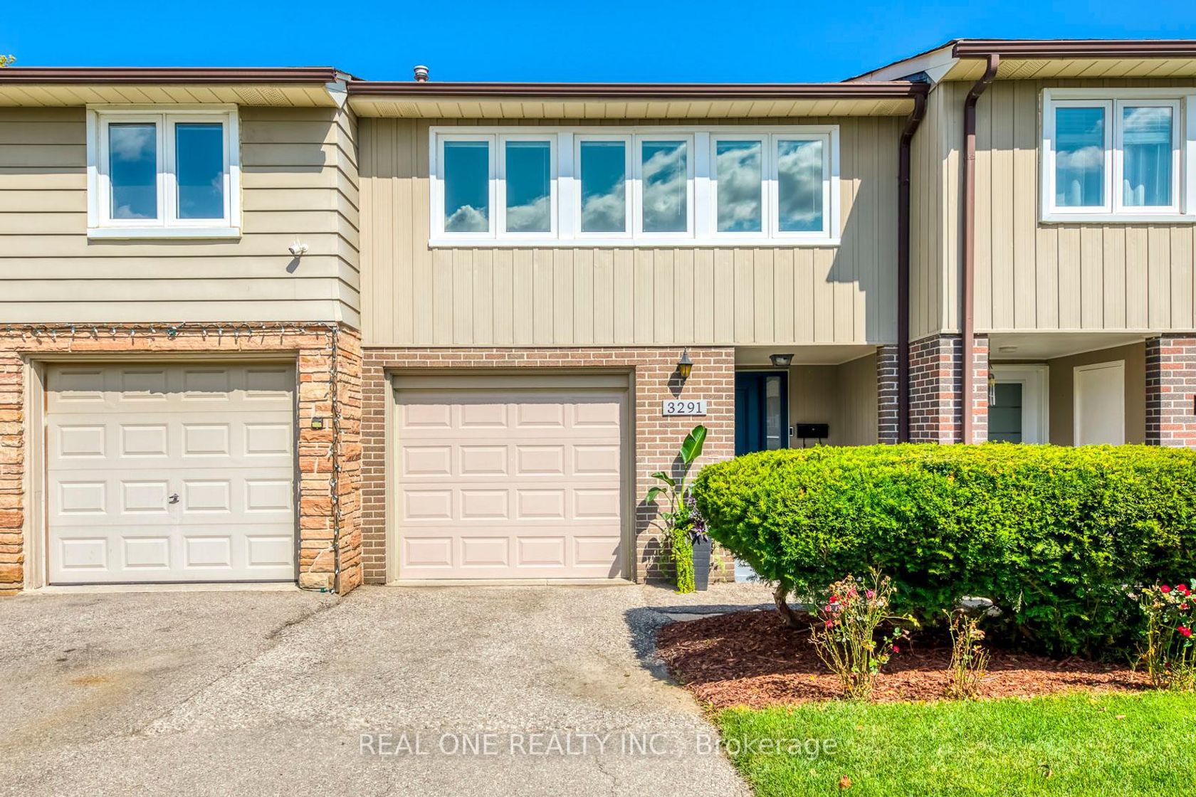 3291 FIELDGATE Drive, Applewood, Mississauga 2