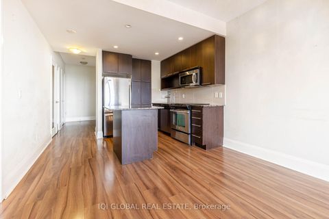 Photo 3 at 723 - 100 Harrison Garden Boulevard, Willowdale East, Toronto