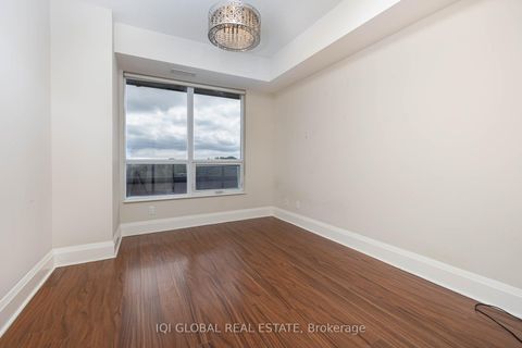 Photo 7 at 723 - 100 Harrison Garden Boulevard, Willowdale East, Toronto