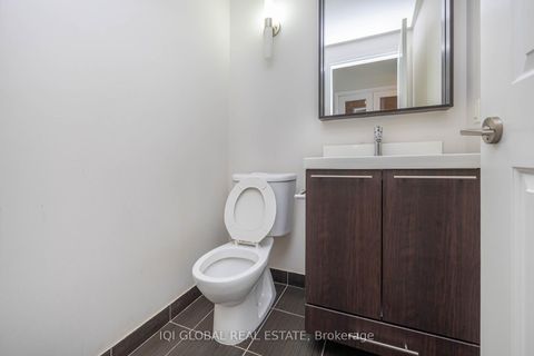 Photo 11 at 723 - 100 Harrison Garden Boulevard, Willowdale East, Toronto