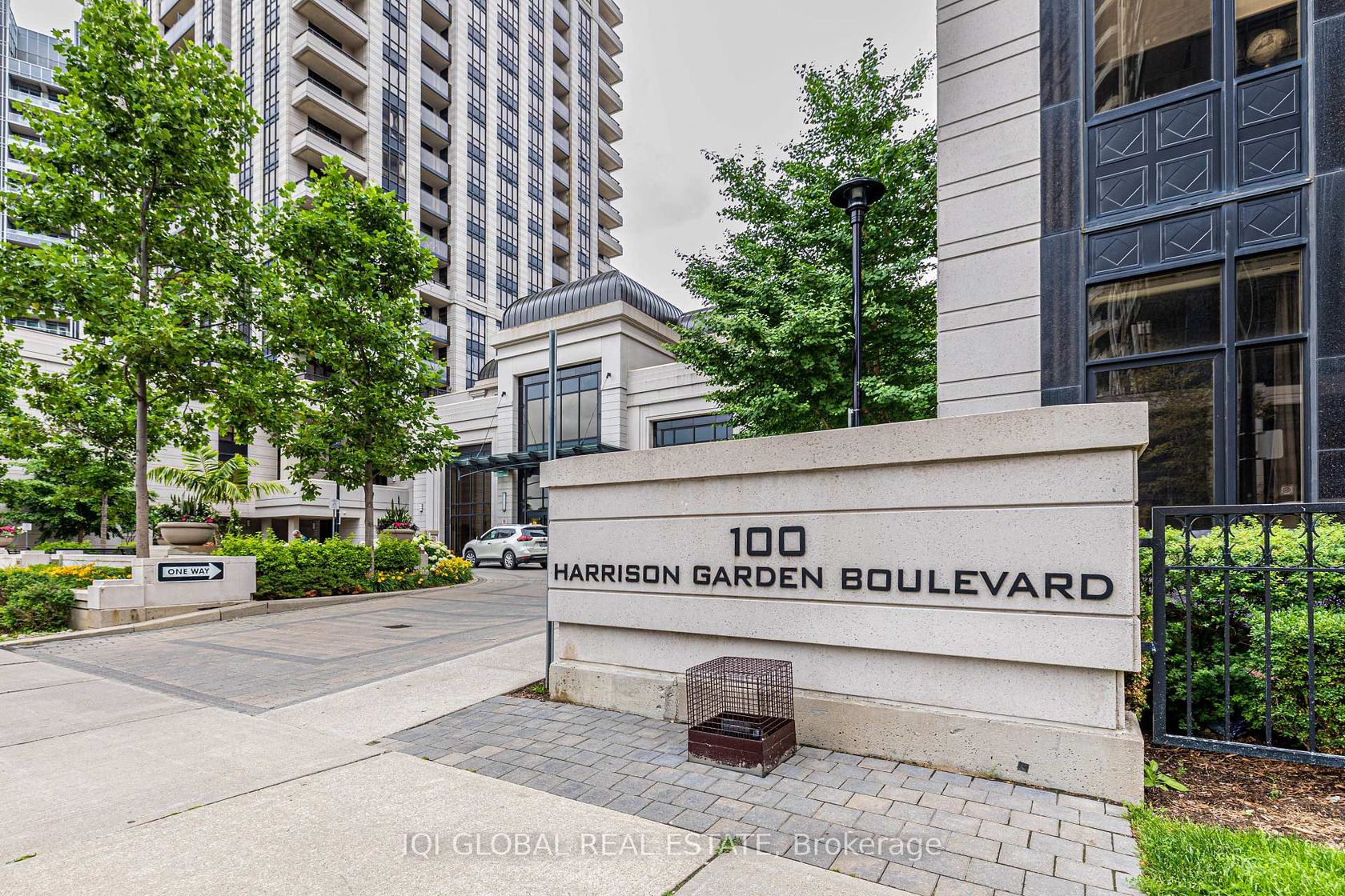 723 - 100 Harrison Garden Boulevard, Willowdale East, Toronto 