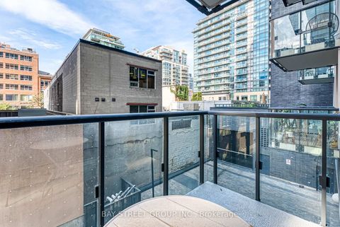 Photo 25 at 210 - 158 FRONT Street E, Moss Park, Toronto