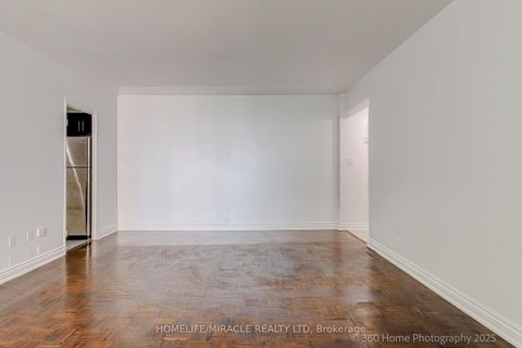 Photo 5 at 1819 - 5 Massey Square, Crescent Town, Toronto
