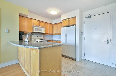 Photo 4 at 1011 - 78 Harrison Garden Boulevard, Willowdale East, Toronto