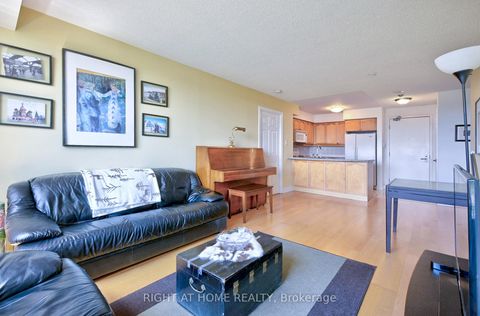 Photo 11 at 1011 - 78 Harrison Garden Boulevard, Willowdale East, Toronto