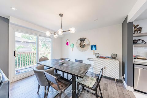 Photo 11 at 25 Tumbleweed Road, Don Valley Village, Toronto