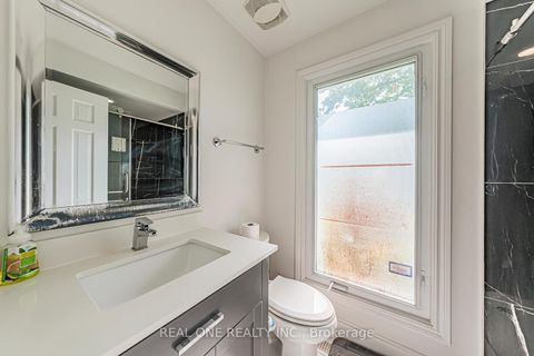 Photo 26 at 25 Tumbleweed Road, Don Valley Village, Toronto