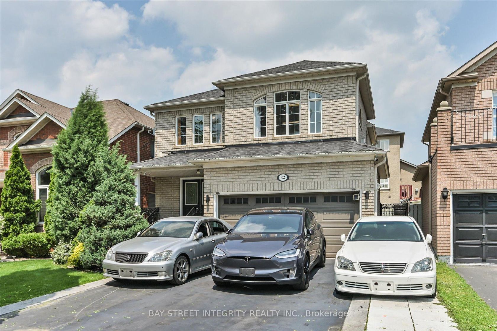 32 Sail Crescent, Vellore Village, Vaughan 