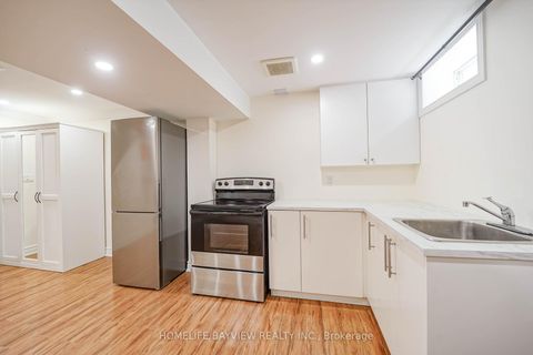 Photo 28 at 63 Seaton Drive, Aurora Highlands, Aurora Photo 28 at 63 Seaton Drive, Aurora Highlands, Aurora