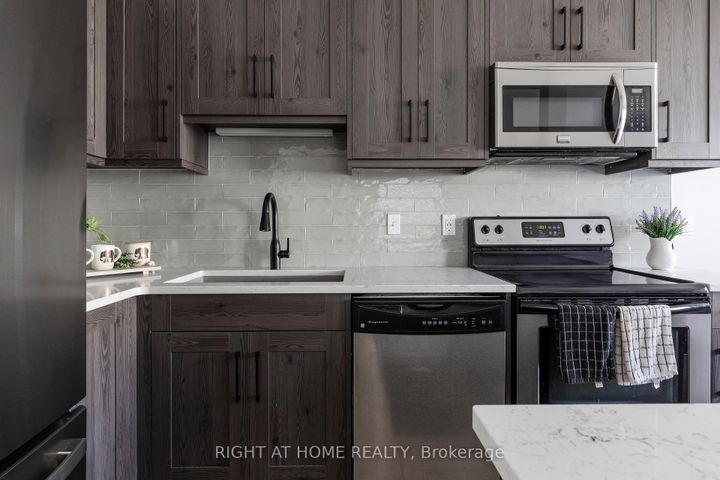 Photo 23 at 56 Marina Point Crescent, Stoney Creek, Hamilton