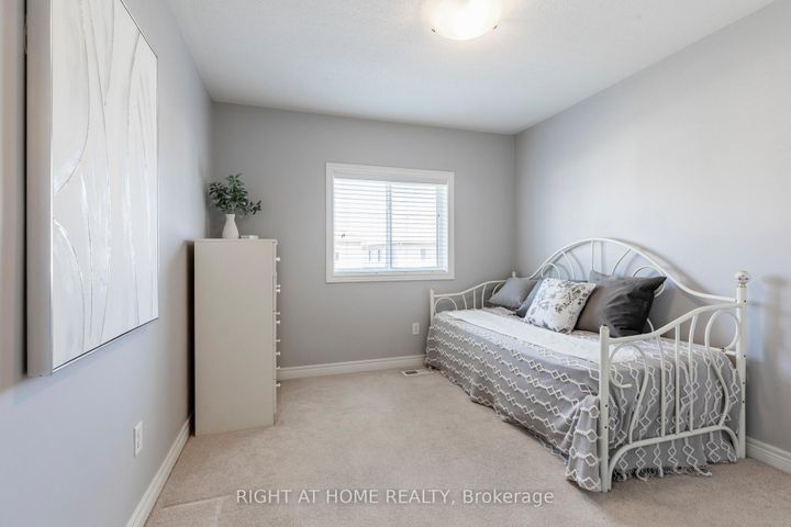 Photo 32 at 56 Marina Point Crescent, Stoney Creek, Hamilton